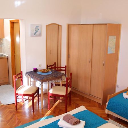 Guest House Tomanovic แฮร์เซ็ก-โนวี ภายนอก รูปภาพ